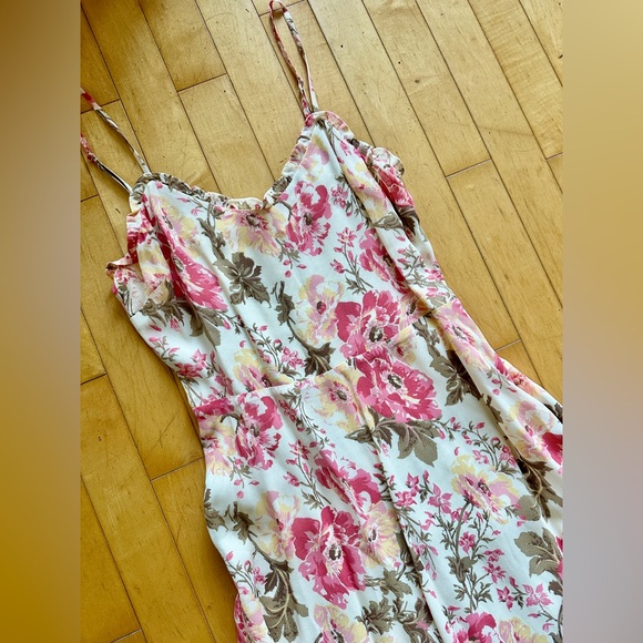 Cassandra Dress - Picture 6 of 6